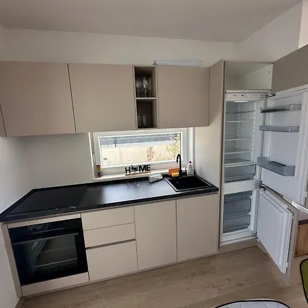 Luxury With Private Pool Ližnjan