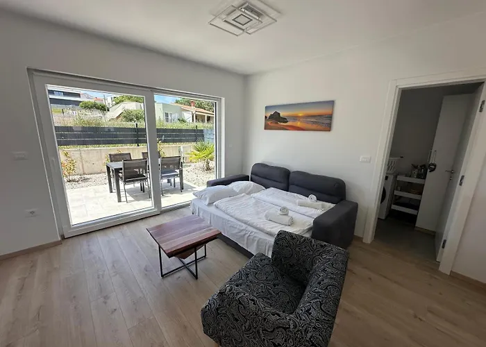 Luxury With Private Pool