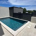 Luxury With Private Pool * Ližnjan