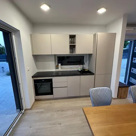 Luxury With Private Pool *